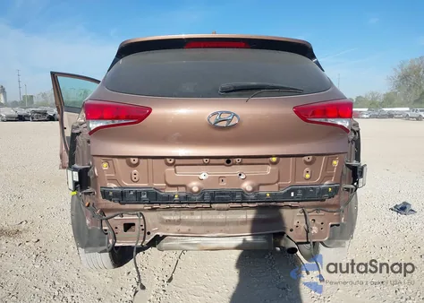 2017 Hyundai Tucson Se Plus z USA, uszkodzony, nr VIN KM8J33A43HU459201